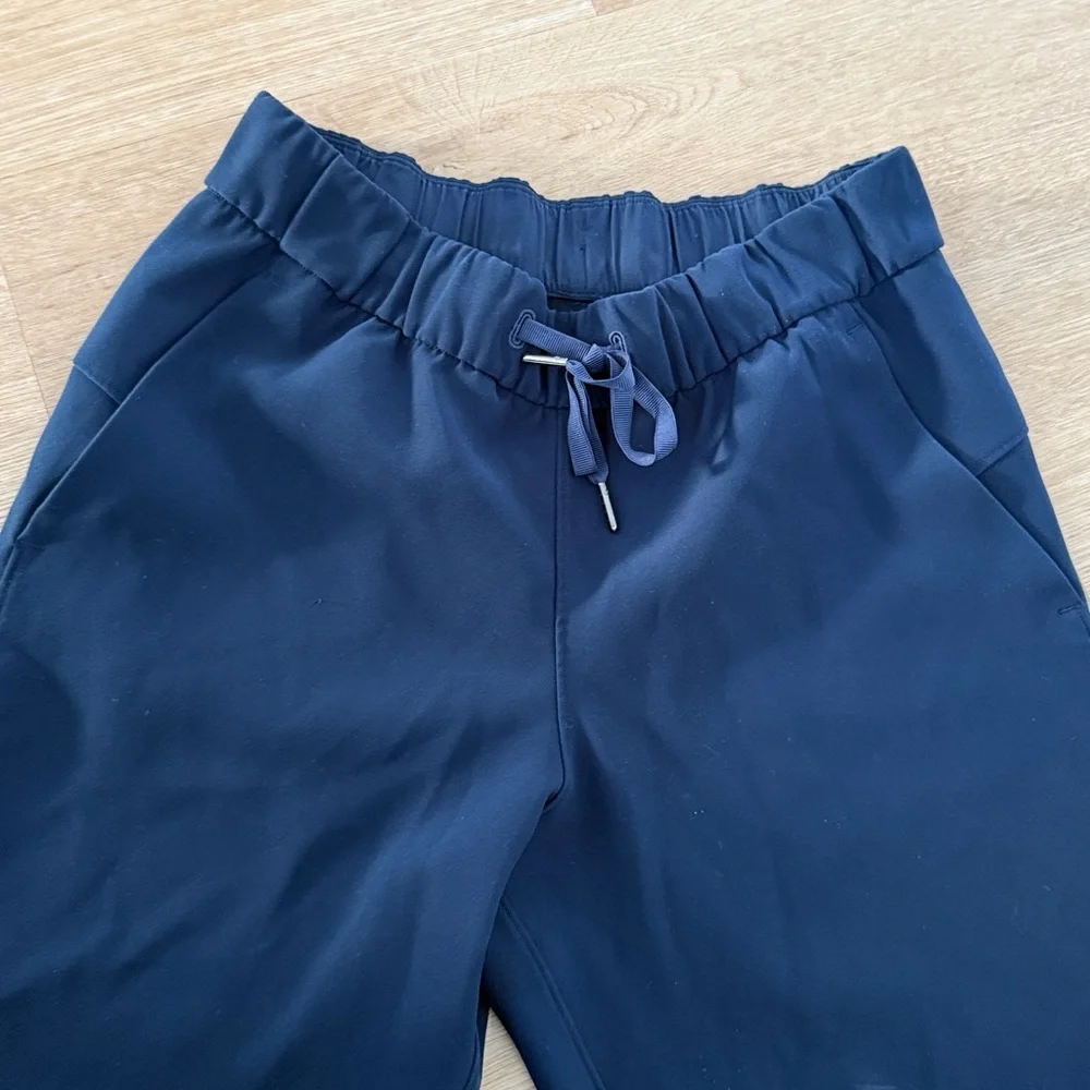 Joggers - Picture 2 of 3